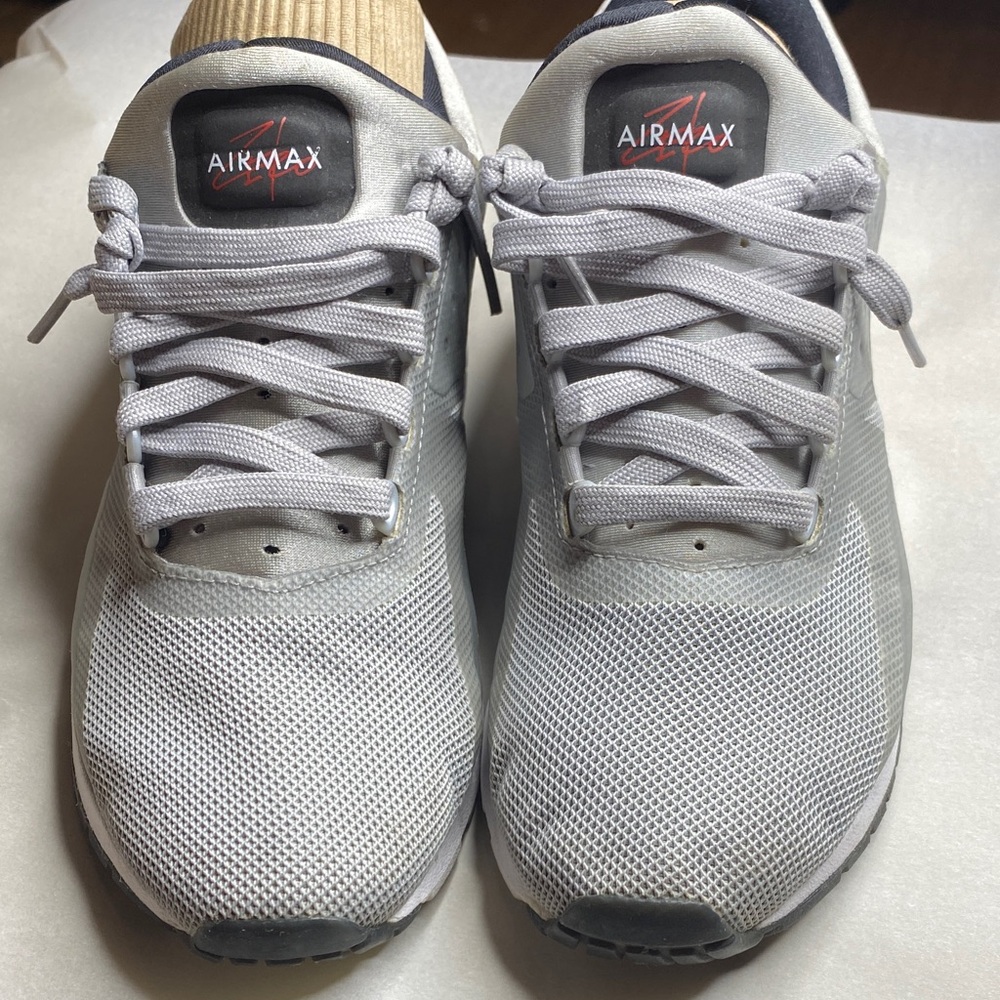 Nike Air Max Zero Gray Sneakers